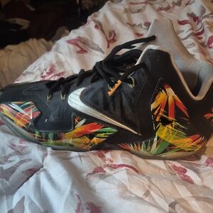 Nike Multicolor Athletic Shoes